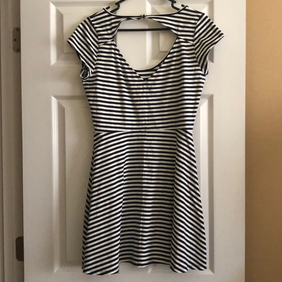 Womens skater dress - Picture 2 of 3